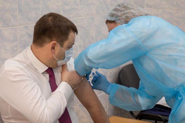 Андрей Лисицкий сделал прививку от коронавируса