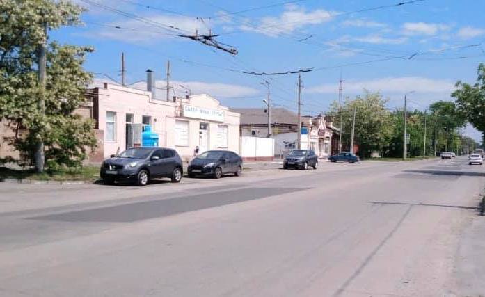 В Таганроге ремонтируют дорогу на ул. Александровской