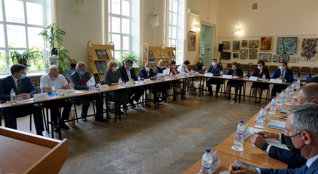 В Таганроге прошло заседание глав муниципалитетов региона