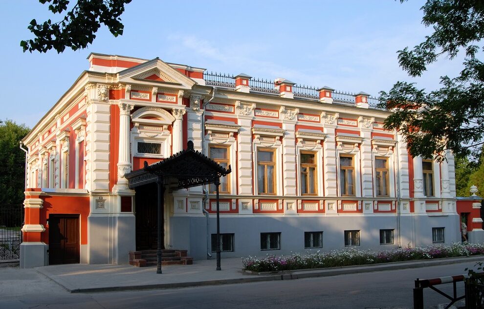 В музее Таганрога открывается выставка Николая Ливады