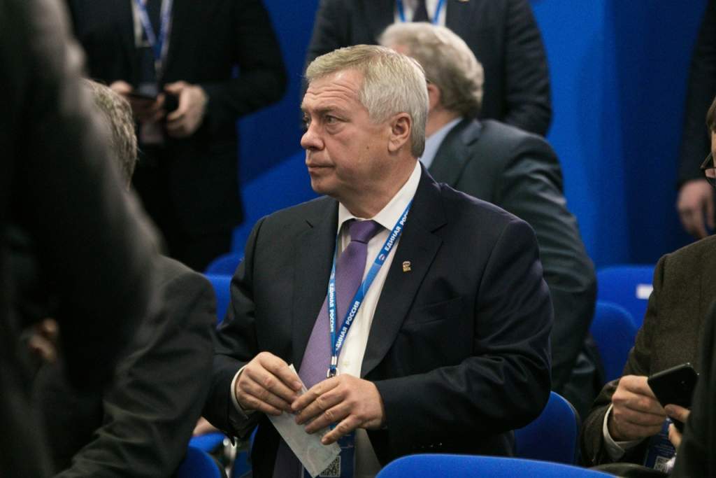Василий Голубев переизбран в высший совет «Единой России»