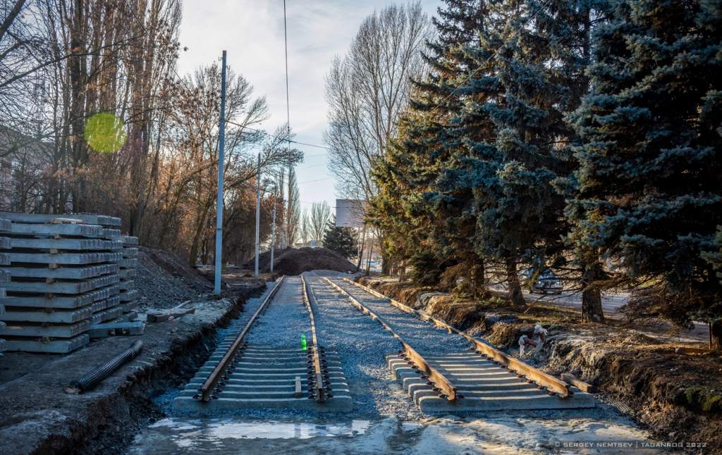 В Таганроге ремонт дорог и трамвайных путей синхронизируют