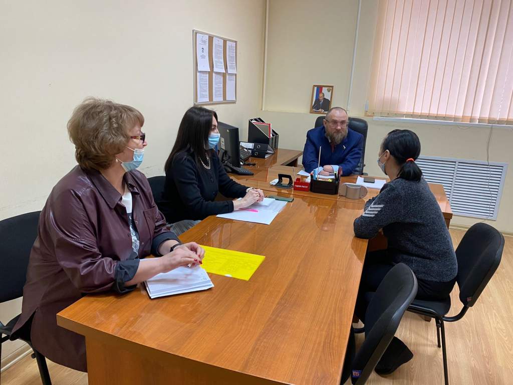 Прием депутата: жители Таганрога получат адресную помощь
