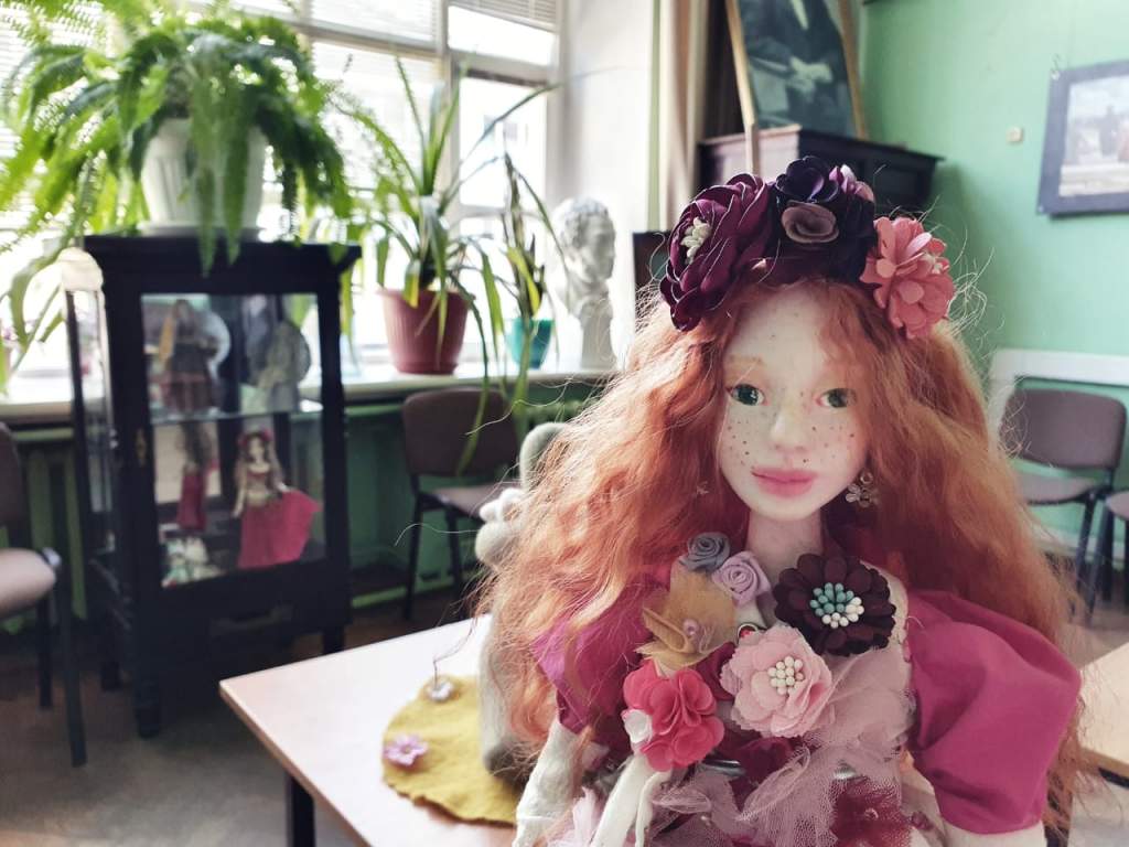 Таганрожцев приглашают на выставку интерьерных кукол