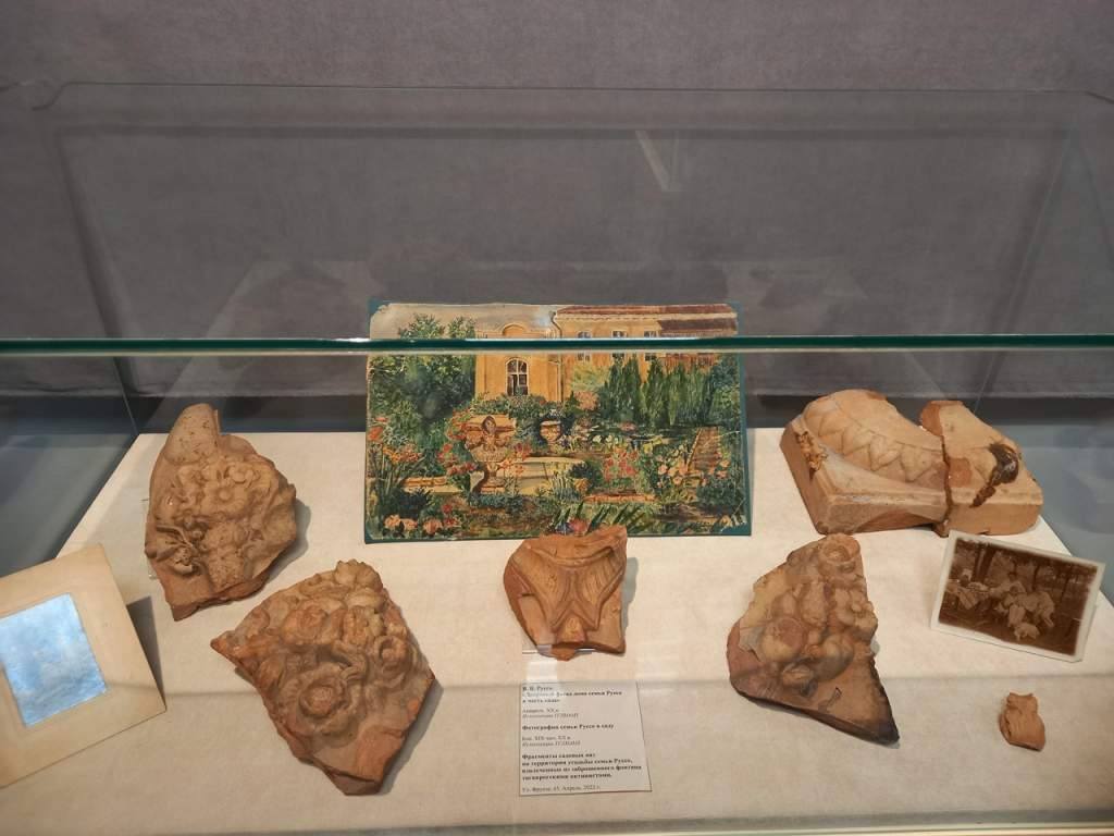 Выставку исторических кирпичей и керамики могут увидеть таганрожцы
