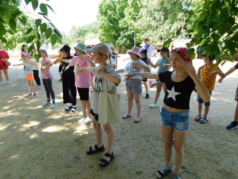 В Таганроге стартовала вторая смена пришкольных лагерей