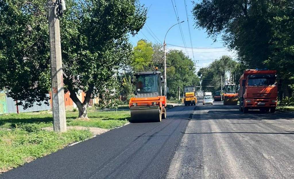 Ремонт дорог по нацпроекту в Таганроге завершат в сентябре