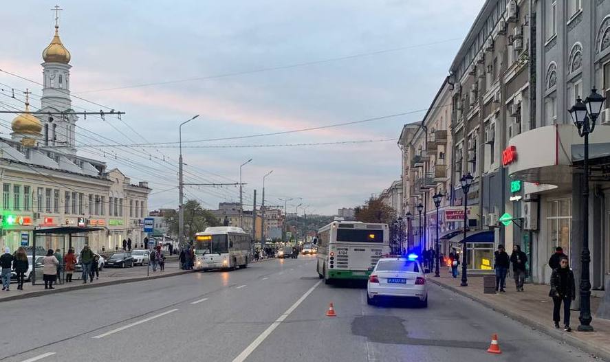 В Ростовской области пассажирский автобус сбил пешехода
