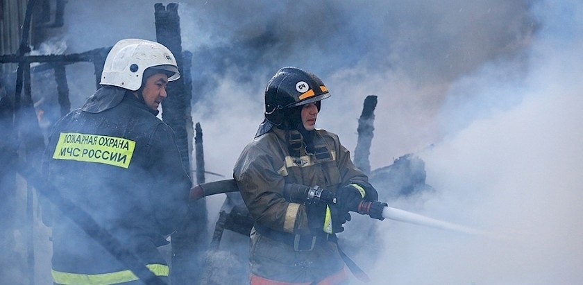 В Ростовской области на пожаре погибла женщина