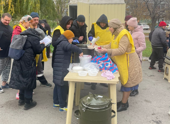 В Таганроге проходит благотворительная акция «Накормим бездомных»