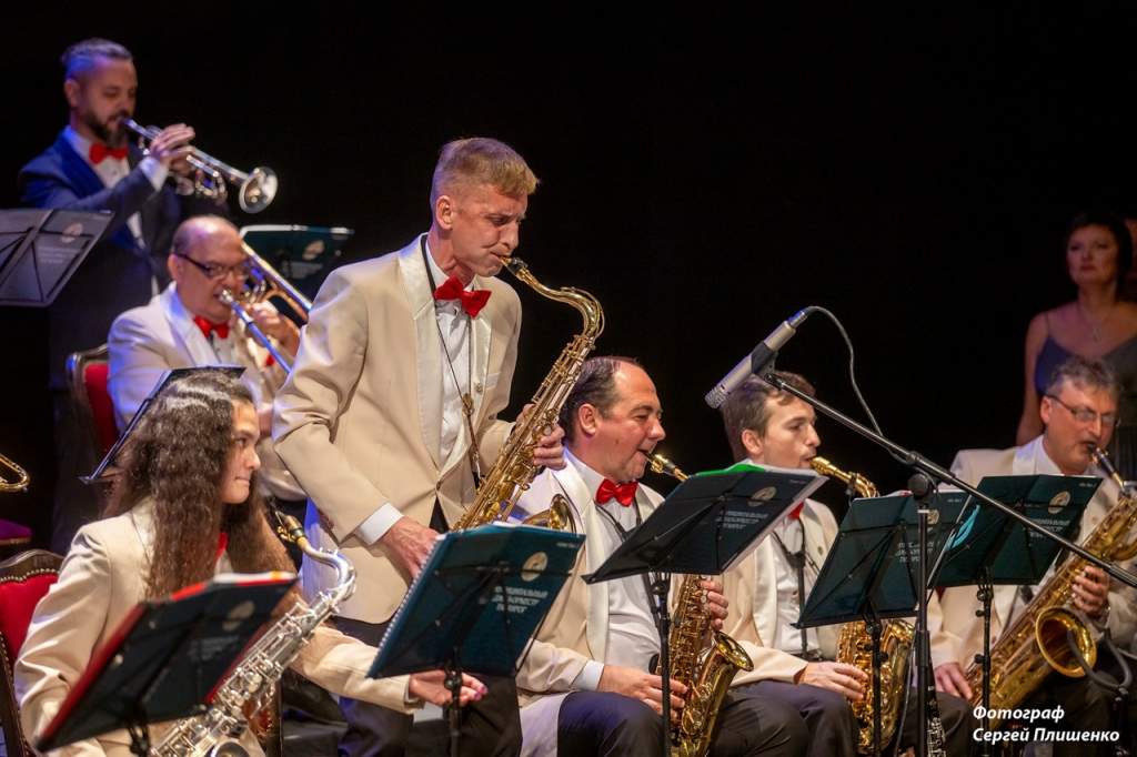 Художественный музей приглашает на концерт джаз-оркестра