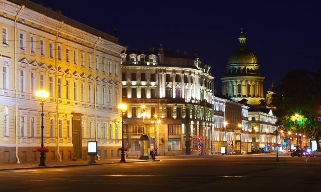 Элитное жилье в Санкт-Петербурге: сколько стоит роскошь