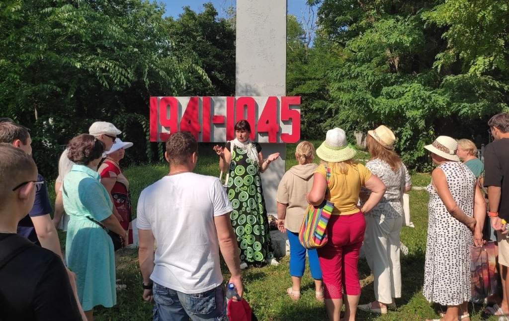 На Старом кладбище Таганрога пройдут субботник и экскурсии