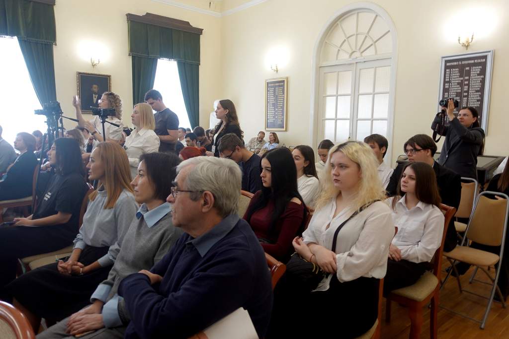 В Таганроге прошла пятая Всероссийская конференция по историческим некрополям